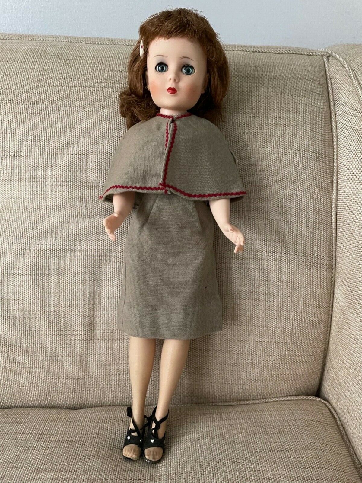 Rare 1950s American Character Sweet Sue Sophisticate Toni Doll In Career Clothes