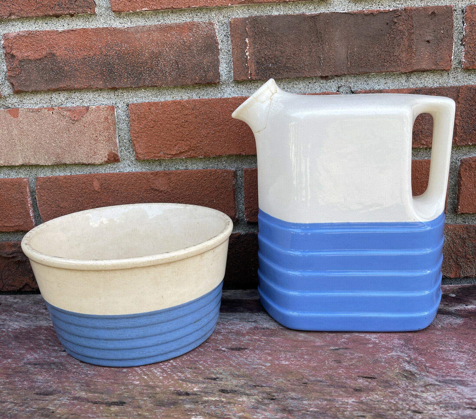 Vintage 1940s Universal Potteries Blue & Creamy White Pitcher Bowl Jug Farm Set